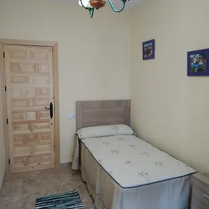 Casa Miguel Y Petra Peal De Becerro